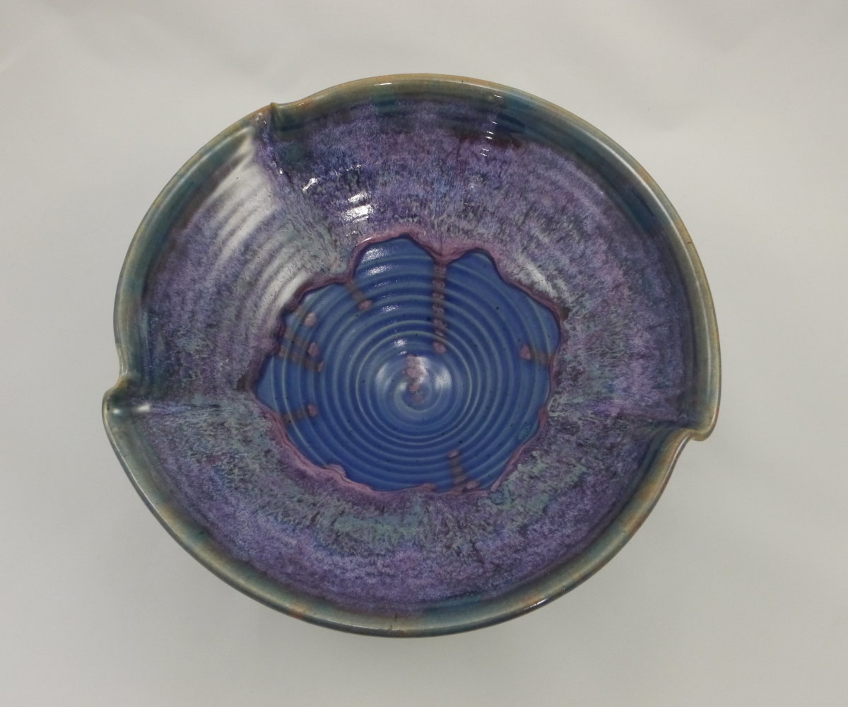 Black Opal V-Bowl