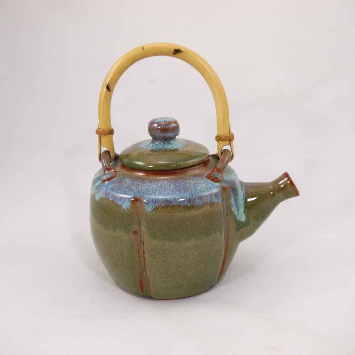 Ribbed Green Teapot